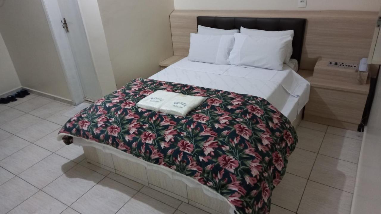 Hotel Dalias グアルーリョス エクステリア 写真