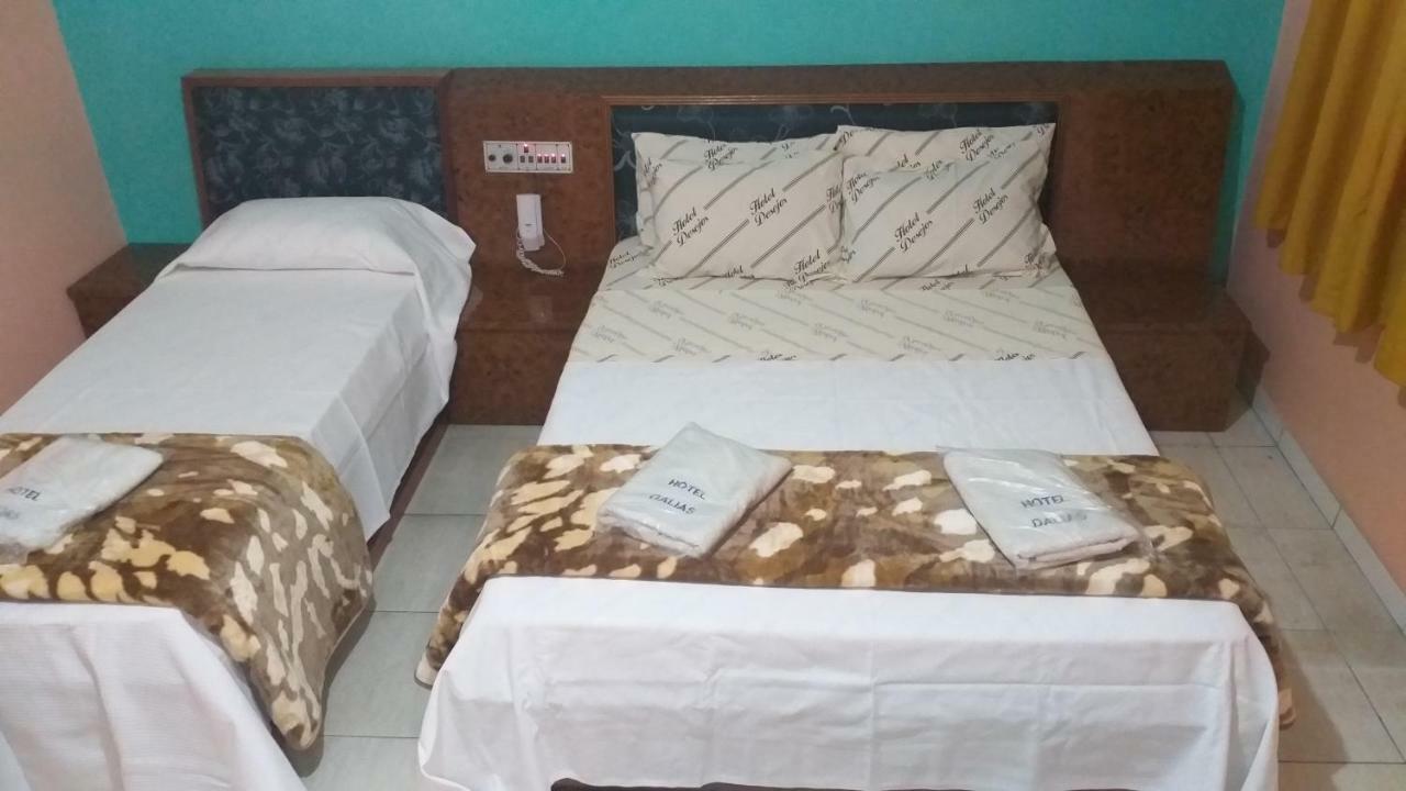 Hotel Dalias グアルーリョス エクステリア 写真